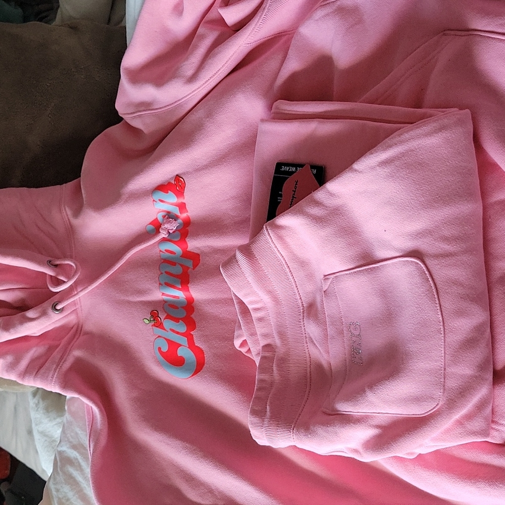 Champion KNC Beauty Sweat set